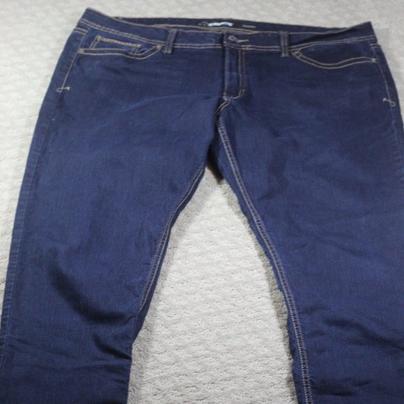 Jordache Size 18 Mid Rise Skinny Dark Blue Jeans - Picture 1 of 7